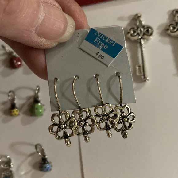 Craft jewelry items 70 pieces - Picture 4 of 7